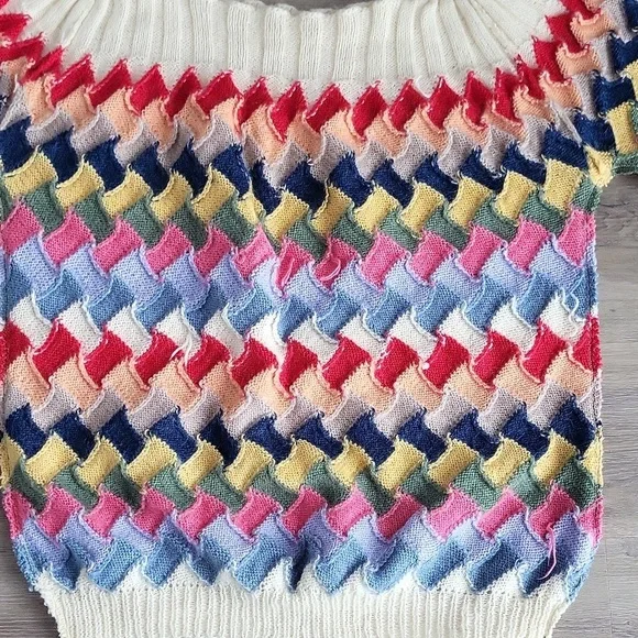 Multicolor Diamond Pattern Women's Sweater - Picture 16 of 16